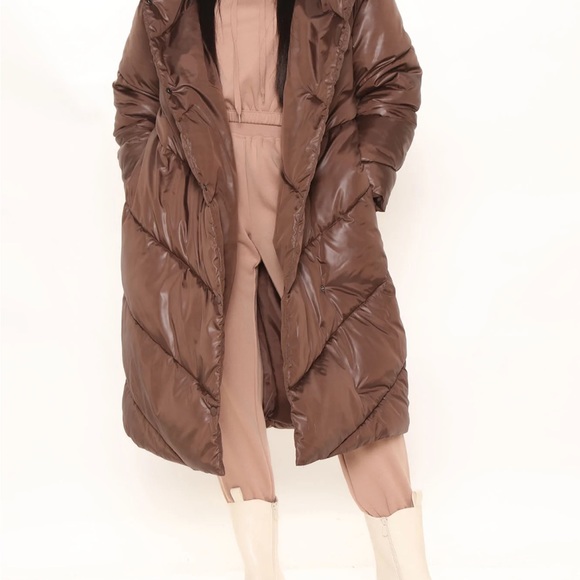 What You Need Puffer Trench // Chocolate - Picture 5 of 6
